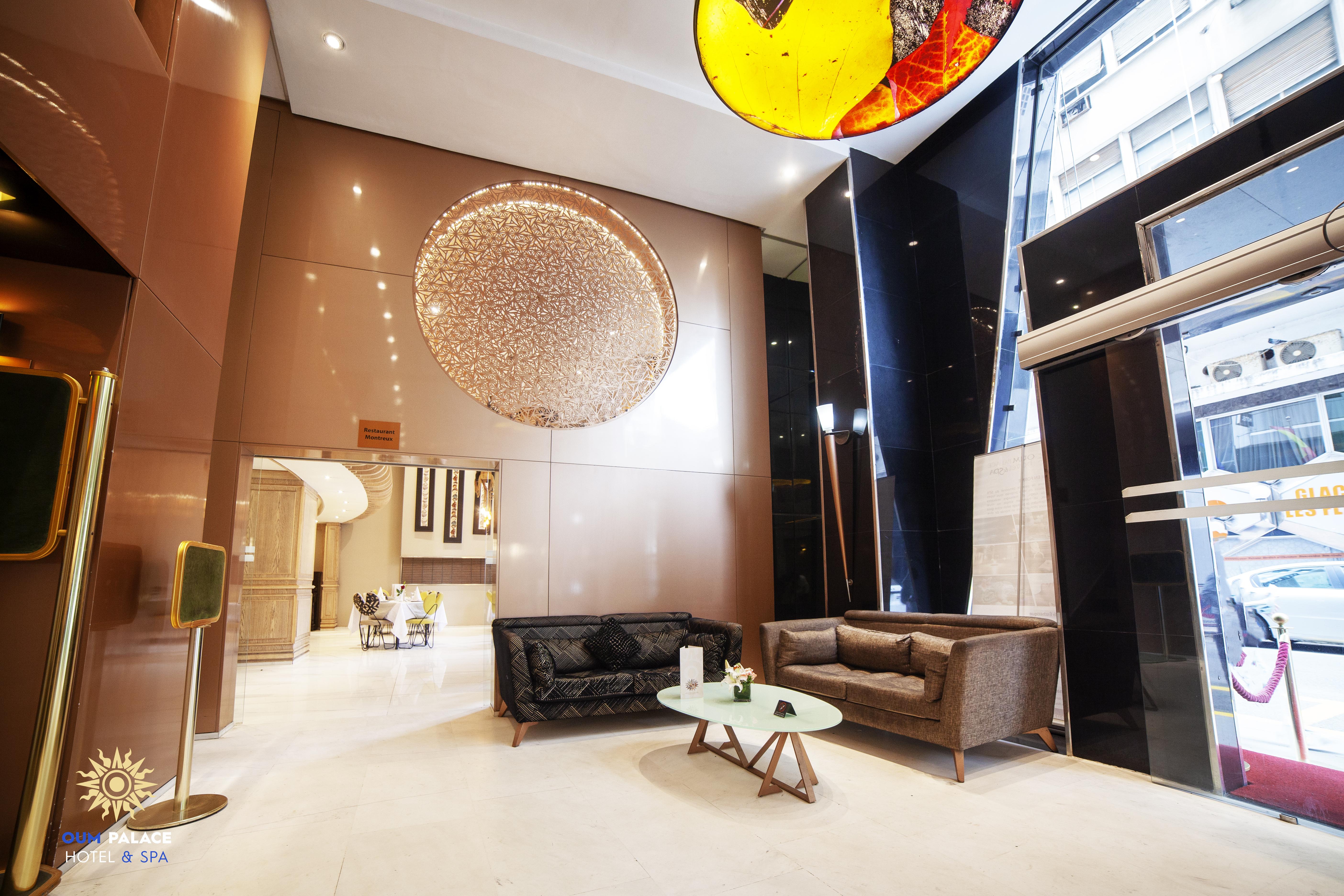 Oum Palace & Hotel 4*